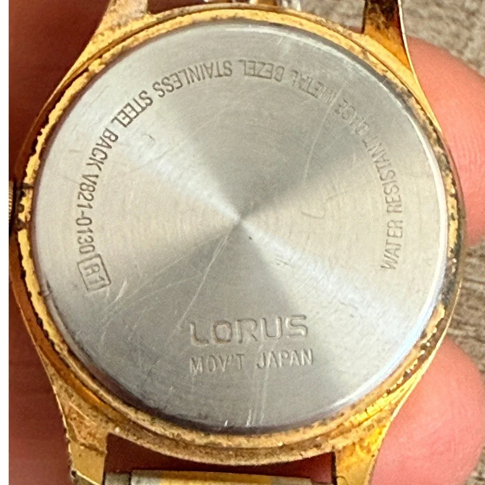Vintage Lorus Quartz Watch Japan Movt Gold Tone 24 Hour Dial Stretch Band